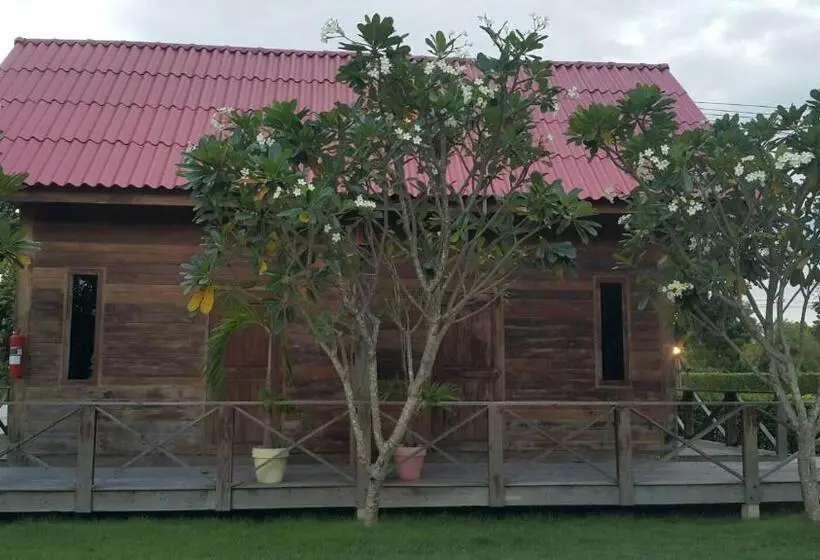 Standard-huone King-vuode, Ingaun Resort Kanchanaburi