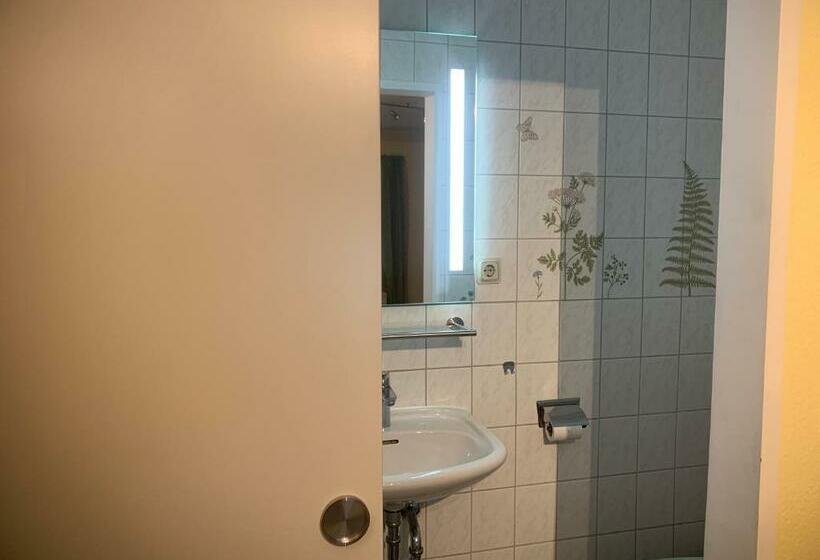 スタンダードルーム, Landpension Dette