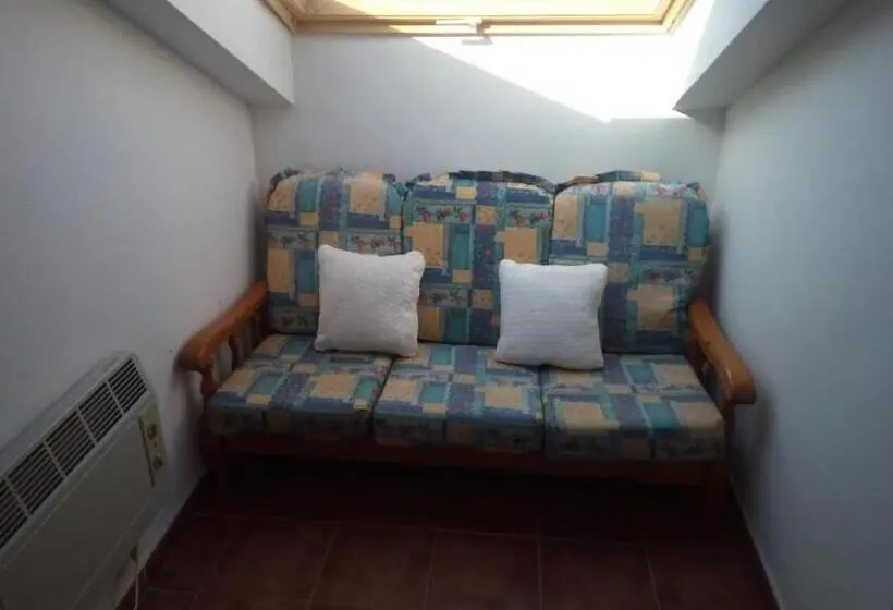 ファミリールーム, Delicias