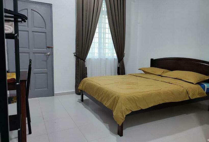 غرفة قياسية, Kayangan Inn