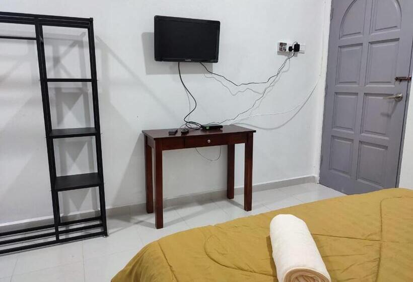 غرفة قياسية, Kayangan Inn