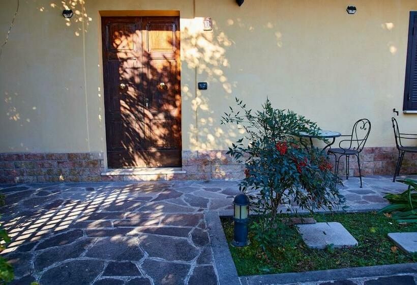 חדר סטודיו סטנדרד, Rea Villa