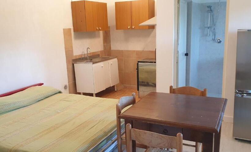 Четырехместный Номер Стандарт, Rea Villa