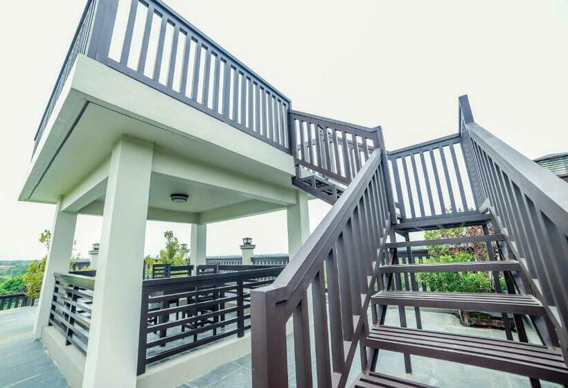 Президентский Люкс, Villa Esmeralda Bryan S Resort Hotel And Restaurant