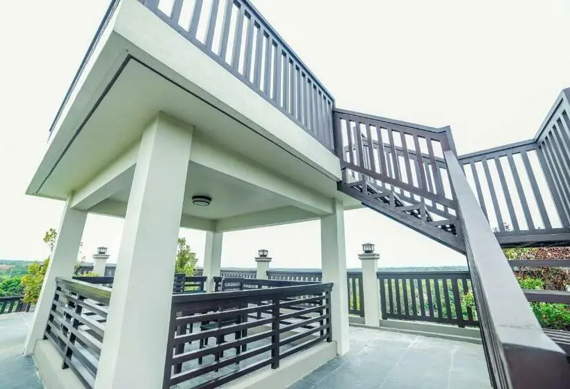 エクゼクティブスイート, Villa Esmeralda Bryan S Resort Hotel And Restaurant