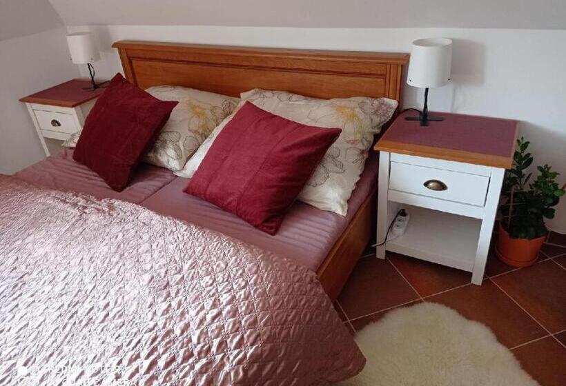 Апартаменты 1 Спальня Вид на Сад, Apartmány U Orlického Jezera   Kamenice