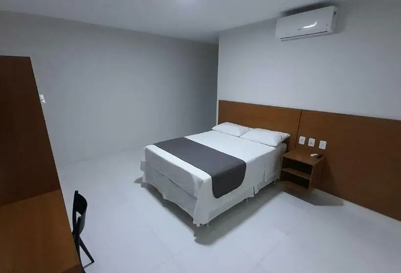 Standard-huone, Novo