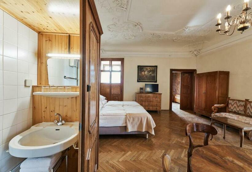 סוויטה משפחתית, Schloss Drosendorf