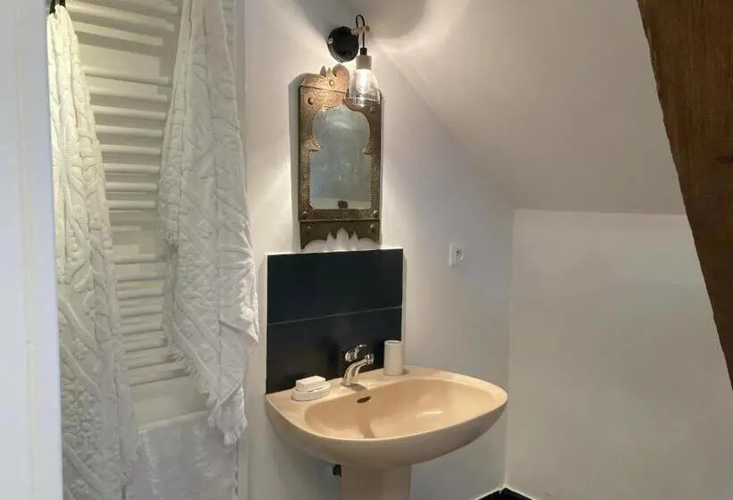 プレミアム４ベッドルーム, Maison D Hôtes La Doucelle