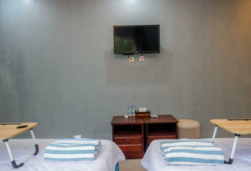 חדר משפחתי, Urbanview Hotel Umbrella Dieng By Reddoorz