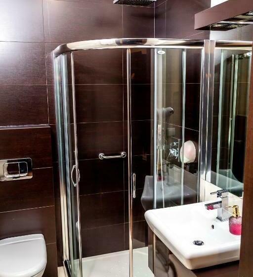 شقة ديلوكس غرفة واحدة, Dworek