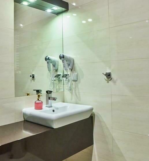 شقة ديلوكس غرفة واحدة, Dworek