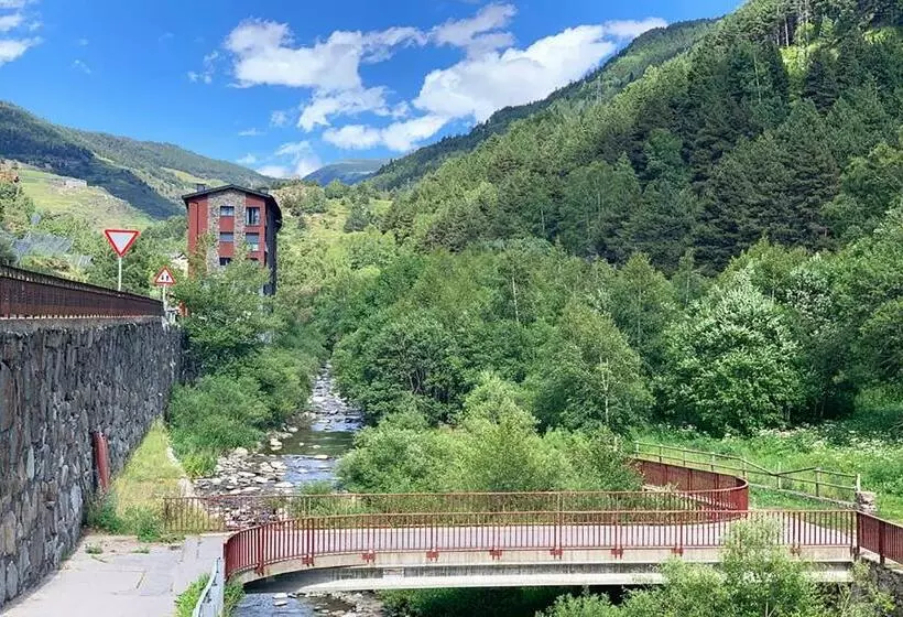 آپارتمان 2 خوابه, Apartamentos Canillo 3000