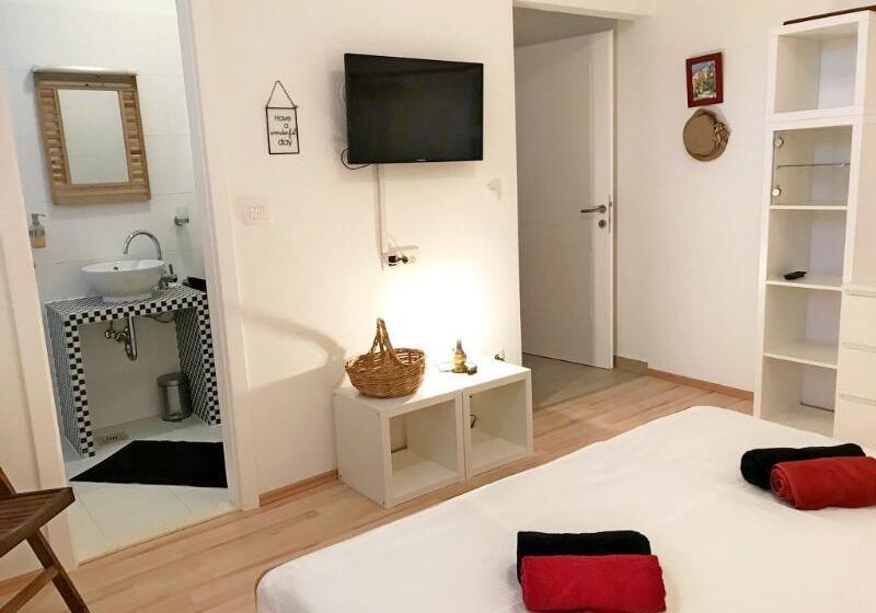 １ベッドルームアパートメント, Apartments And Rooms Mladenka