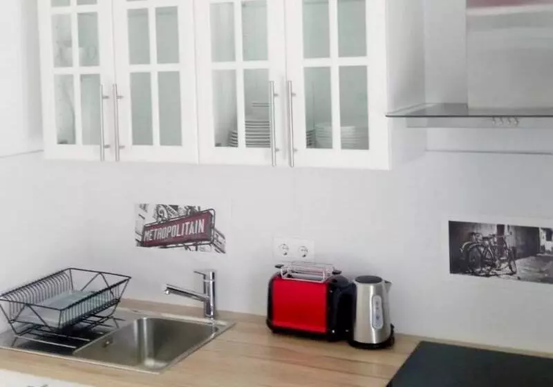 １ベッドルームアパートメント, Apartments And Rooms Mladenka