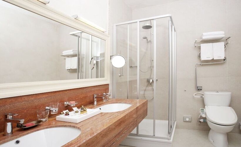 اتاق استاندارد سه نفره, Esperanza Resort