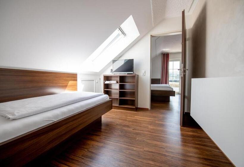 Номер Стандарт Трехместный, Garni Hotel Henn