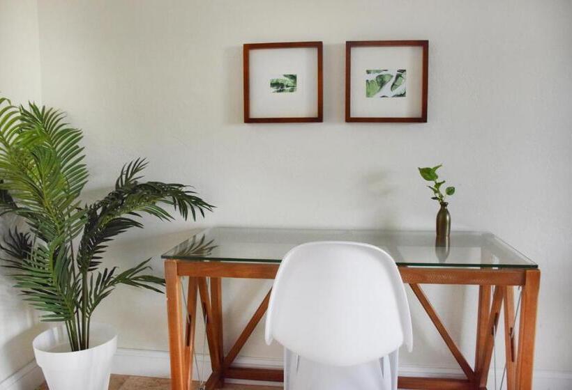 ２ベッドスイートルーム, Coral Reef At Key Biscayne