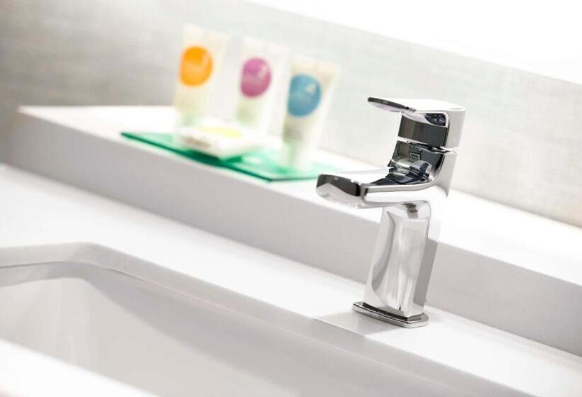 غرفه قياسيه سريرين مزدوجين, Hyatt Place Miami Airport East