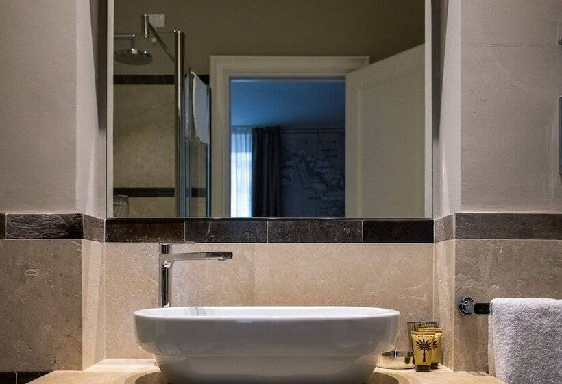 Pokój Klasyczny, La Dependance