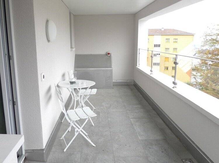 חדר סטנדרט עם מרפסת, Businesshotel Lux