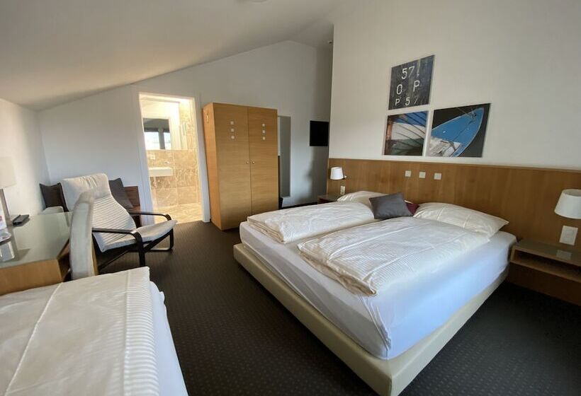 חדר סטנדרט עם מרפסת, Businesshotel Lux