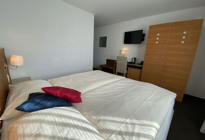 חדר ביזנס, Businesshotel Lux