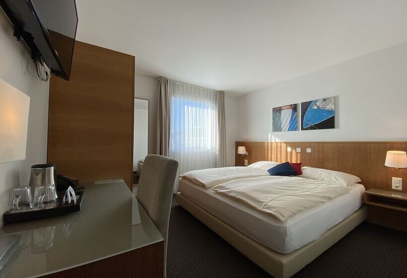 חדר ביזנס, Businesshotel Lux