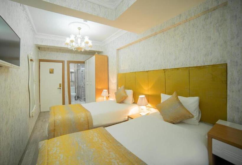 Superior Interior Room, Miran