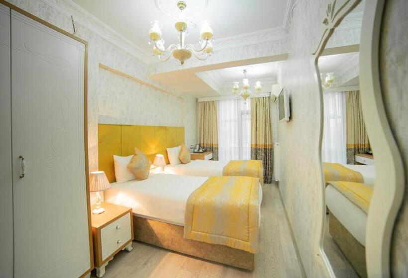 Superior Interior Room, Miran