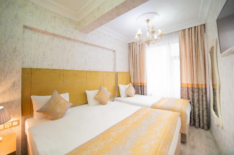 اتاق سوپریور سه تخته, Miran