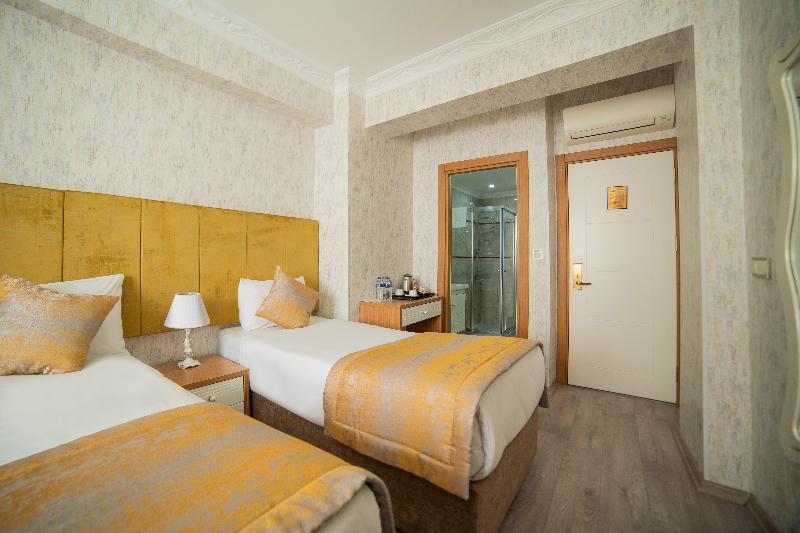 اتاق سوپریور سه تخته, Miran