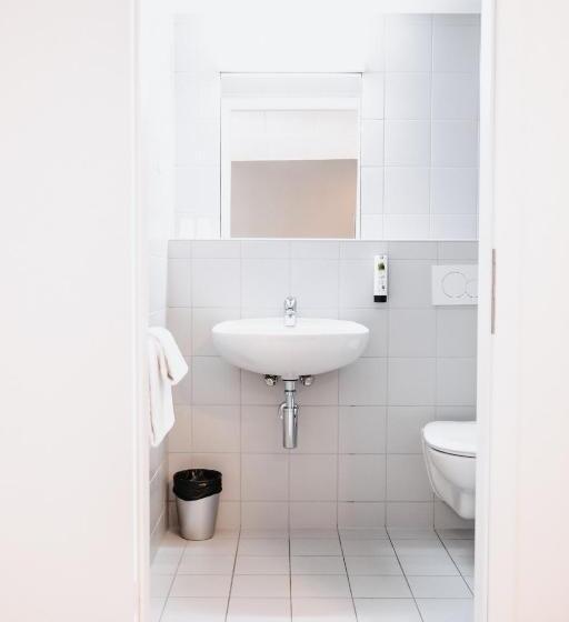 Enkelrum Trädgårdsutsikt, Swisstech