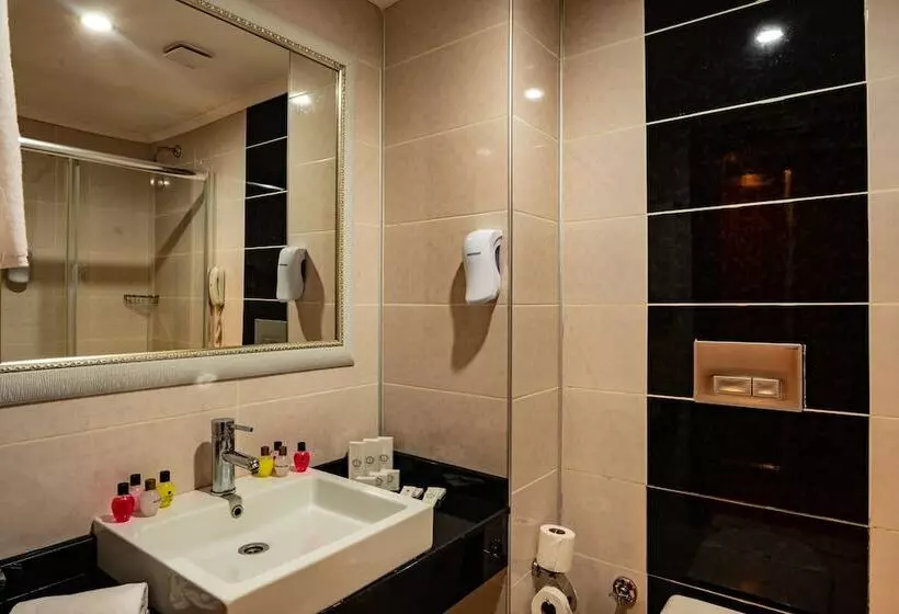 ファミリールーム, Throne Beach Resort & Spa