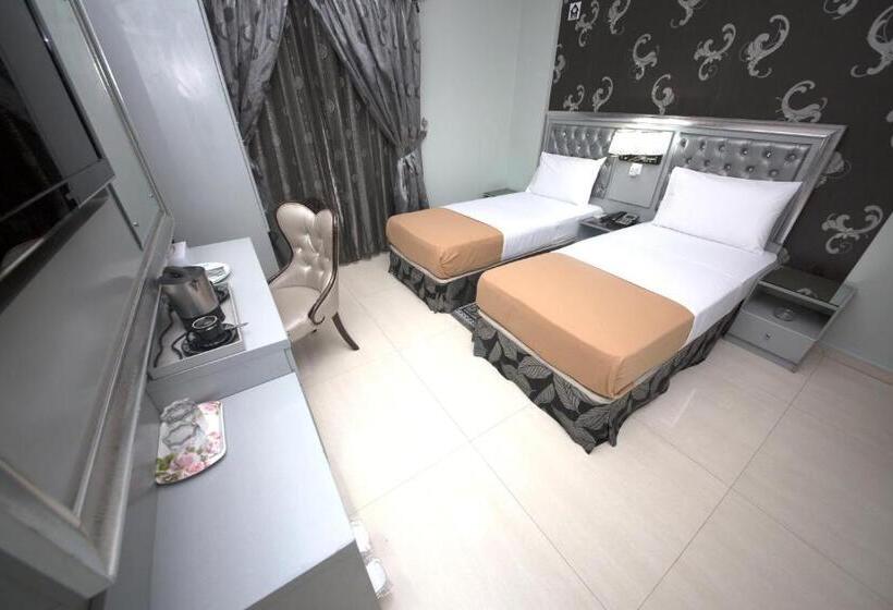 标准间, White Fort