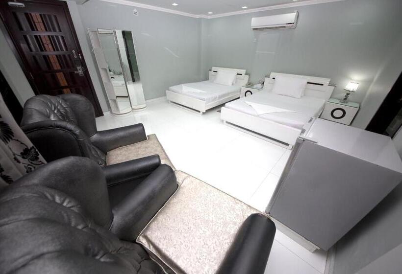 Standard Connecting Room, White Fort