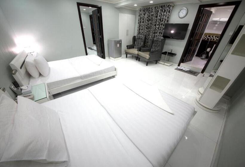 标准间, White Fort