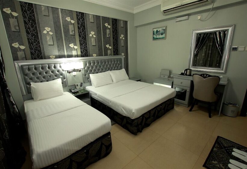 家庭间, White Fort