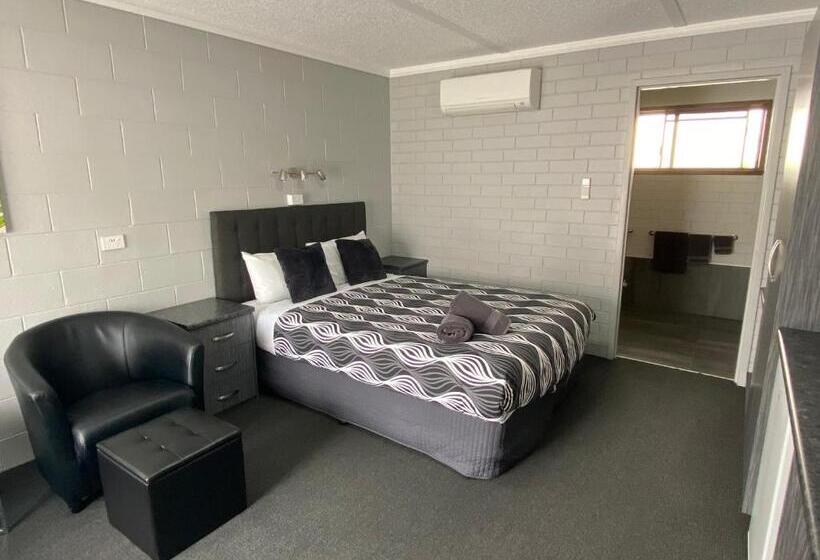 디럭스 룸, Mariner Motel