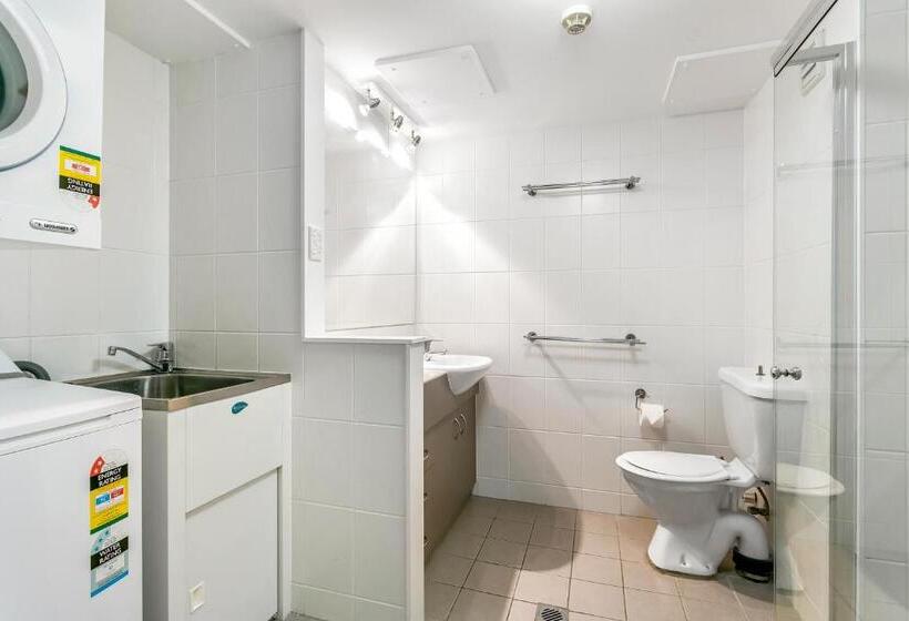 Апартаменты 2 Спальни, Surfers Beachside Holiday Apartments