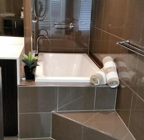 Апартаменты Superior 1 Спальня Вид на Море, Surfers Beachside Holiday Apartments