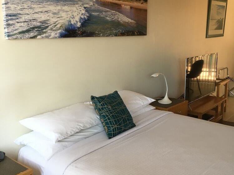 Студия Стандарт, Town Beach Beachcomber Resort