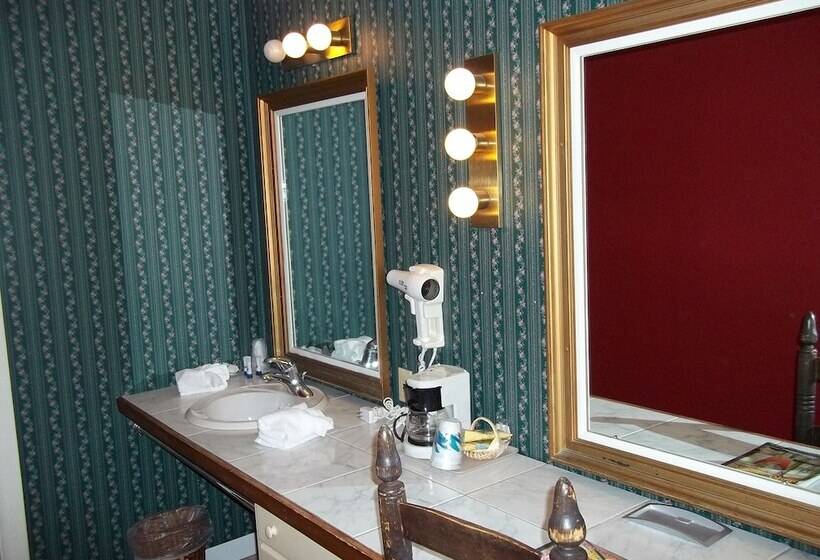 キングサイズベッドのデラックスルーム, Weathervane Motel