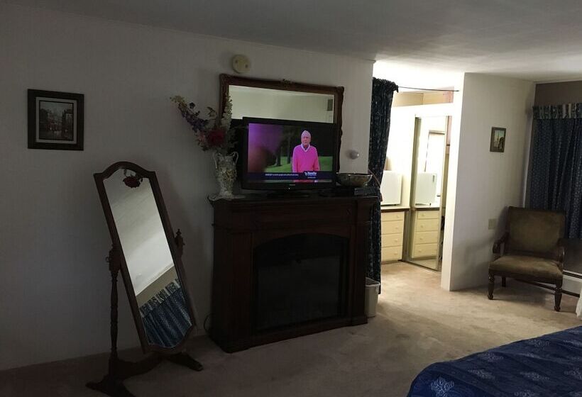 デラックスルーム, Weathervane Motel