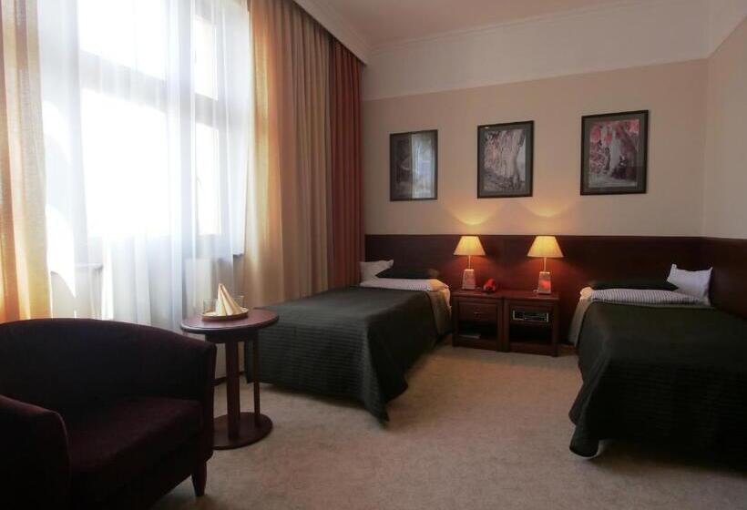 اتاق لوکس, Bast Wellness & Spa