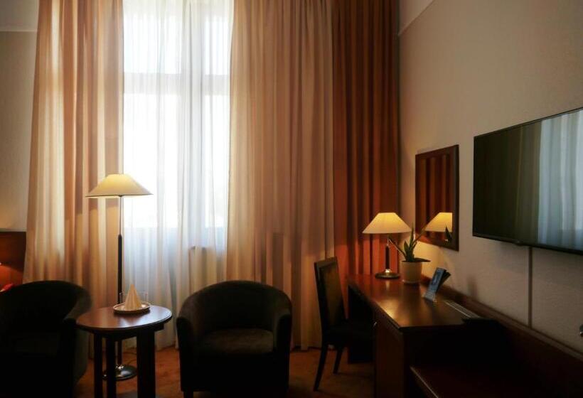 اتاق لوکس, Bast Wellness & Spa