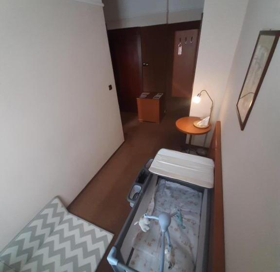 اتاق خانوادگی, Bast Wellness & Spa