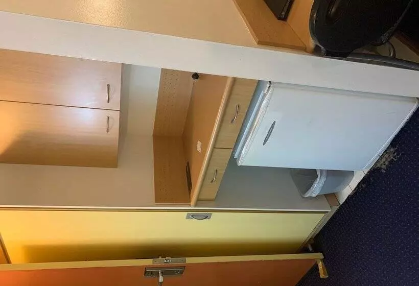 デラックストリプルルーム, Airport Motel Brisbane