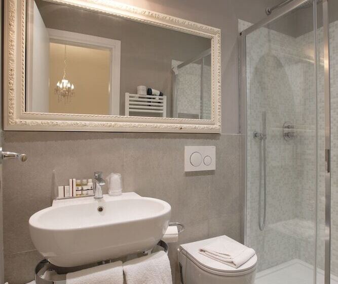 اتاق لوکس سه تخته, Badia Fiorentina