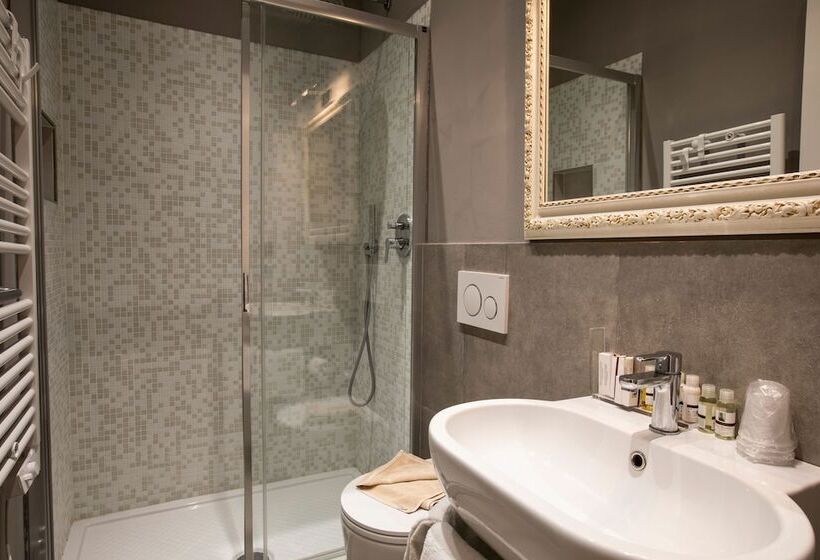 اتاق لوکس سه تخته, Badia Fiorentina